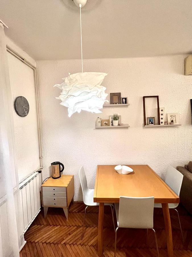 Appartement Kopernik - Parking Available à Belgrade Extérieur photo